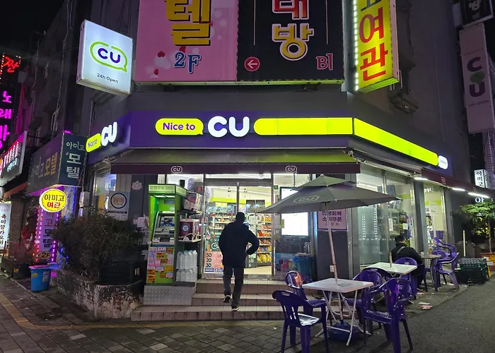 부천역3분 L 홍대입구명동 40분55분 L 무료세탁 L 식당카페많음 L 인천공항 1시간 Мотель Сеул
